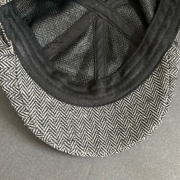 WWE Sami Zayn "Let's Go" Flat Cap Wrestling Gray Black Newsboy Driver Cabby - Picture 9 of 9